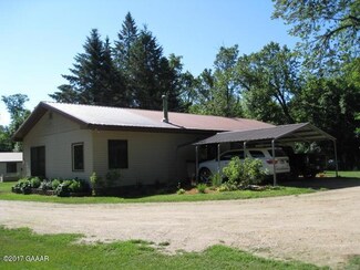 28543 180th St, Starbuck, MN 56381