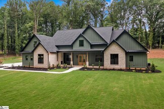 190 Graylyn Dr, Anderson, SC 29621
