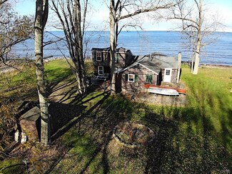 148 S Ramona Beach Rd, Pulaski, NY 13142