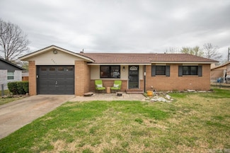 2205 Jean St, Springdale, AR 72762