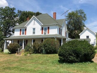 2053 Coal Creek Rd, Galax, VA 24333