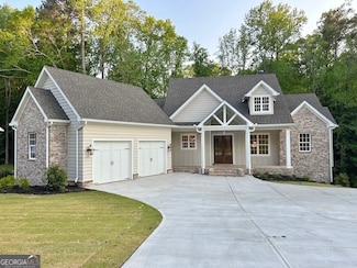7 Fontaine Dr, Newnan, GA 30263