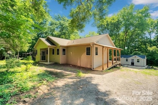 3333 Roberta Rd, Concord, NC 28027