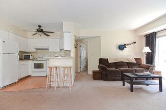 750 Whittenton St Unit 1114, Taunton, MA 02780