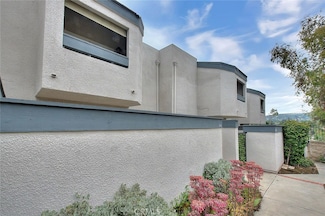 686 E Workman St, Covina, CA 91723