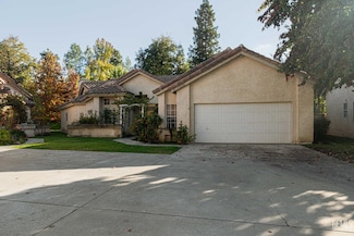 12320 Backdrop Ct, Bakersfield, CA 93306