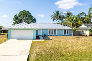 782 SE Browning Ave, Port Saint Lucie, FL 34983