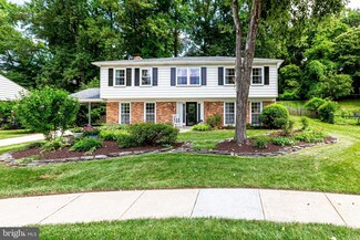 6439 Alloway Ct, Springfield, VA 22152