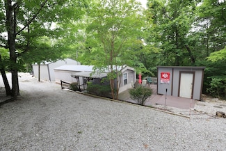 146 Chestnut St, Burnside, KY 42519