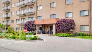 3030 Breckenridge Ln Unit 108, Louisville, KY 40220