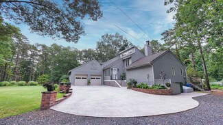 199 Asbury Rd, Egg Harbor Township, NJ 08234