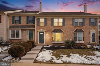 525 Maple Glen Cir, Pottstown, PA 19464