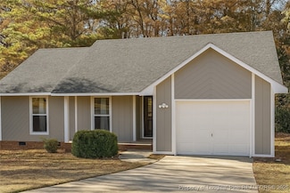 6419 Green Meadow Rd, Fayetteville, NC 28304