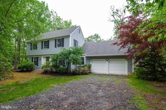 6 Roxbury Dr, Medford, NJ 08055