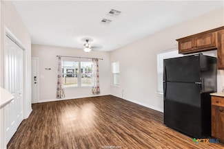 2108 Cavitt Ave, Bryan, TX 77801