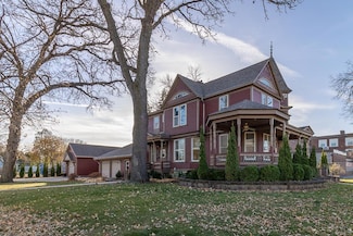 522 2nd Ave NE, Waseca, MN 56093