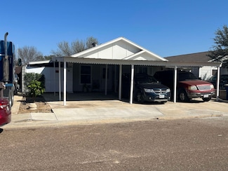 11815 Mohawk Dr, Laredo, TX 78045