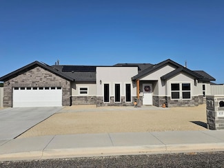 410 Paisano Dr, Fort Stockton, TX 79735