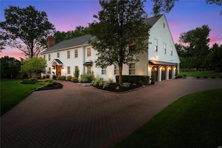 2404 White Stable Rd, Saint Louis, MO 63131