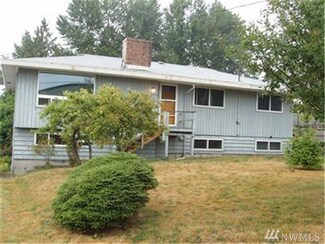 17878 Des Moines Memorial Dr S, Burien, WA 98148