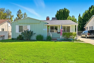 17222 Kingsbury St, Granada Hills, CA 91344