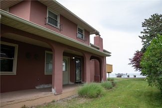 1602 Edgemere Dr, Rochester, NY 14612