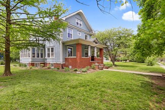 518 N State St, Monticello, IL 61856