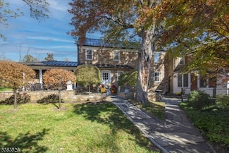 48 Harbourton Woodsville Rd, Pennington, NJ 08534