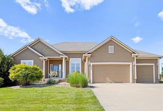 400 SE Stillwater Dr, Lees Summit, MO 64063