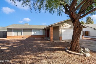 527 N Valencia Place, Chandler, AZ 85226
