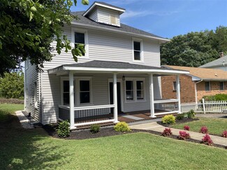 1716 Clay St SE, Roanoke, VA 24013