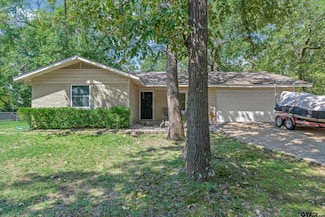 1209 Lakeside Dr, Grand Saline, TX 75140