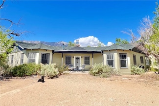 330 Sage Flats Dr, Olancha, CA 93549