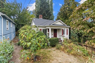 2711 Queen Anne Ave N, Seattle, WA 98109