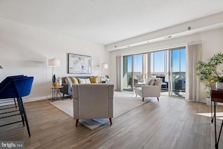 3005 S Leisure World Blvd Unit 802, Silver Spring, MD 20906