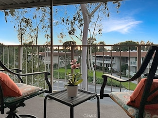 668 Via Mendoza Unit O, Laguna Woods, CA 92637