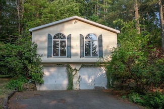 1072 Honey Hollow Rd, New Baltimore, NY 12124