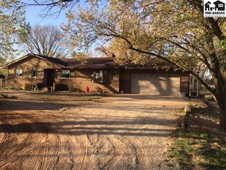 2985 SE Northstar Rd, Medicine Lodge, KS 67104