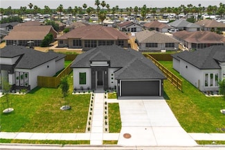 608 La Laguna Rd, Mission, TX 78572
