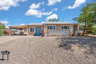 112 Timor Rd SE, Rio Rancho, NM 87124