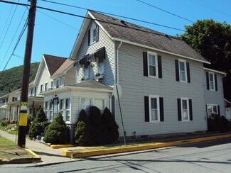 201 S Water St, Mill Hall, PA 17751