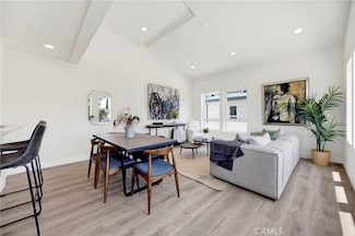 12525 W Andre Ln, Sun Valley, CA 91352