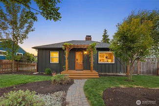 3130 SW 97th St, Seattle, WA 98126