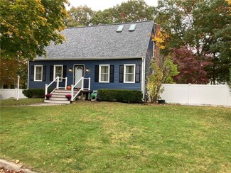 86 Cone Dr, West Warwick, RI 02893