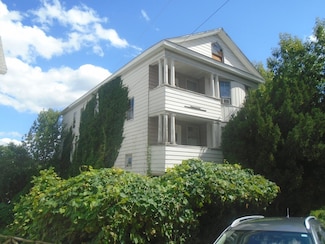 12 Boardman St, Worcester, MA 01606