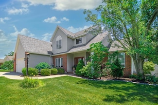 2453 Whitney Ave, Ontario, OH 44906