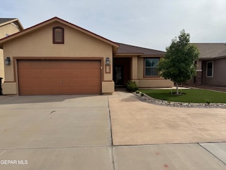 336 Emerald Way St, Horizon City, TX 79928