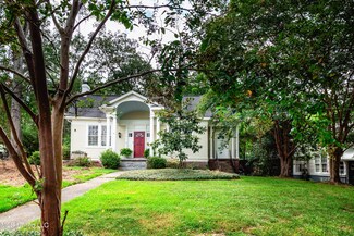 1207 Rosehill Cir, Jackson, MS 39202