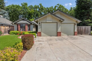 689 E Pintail Cir, Fresno, CA 93730