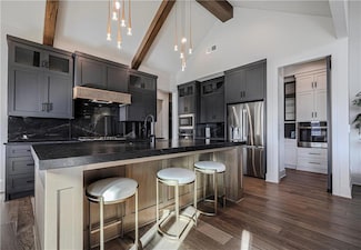 5818 N Lucerne Ave, Kansas City, MO 64151